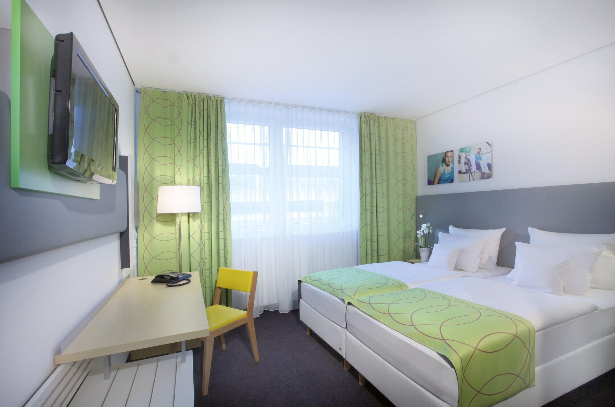 Lindner Hotel Frankfurt Sportpark, Part Of Jdv By Hyatt Frankfurt am Main Ruang foto