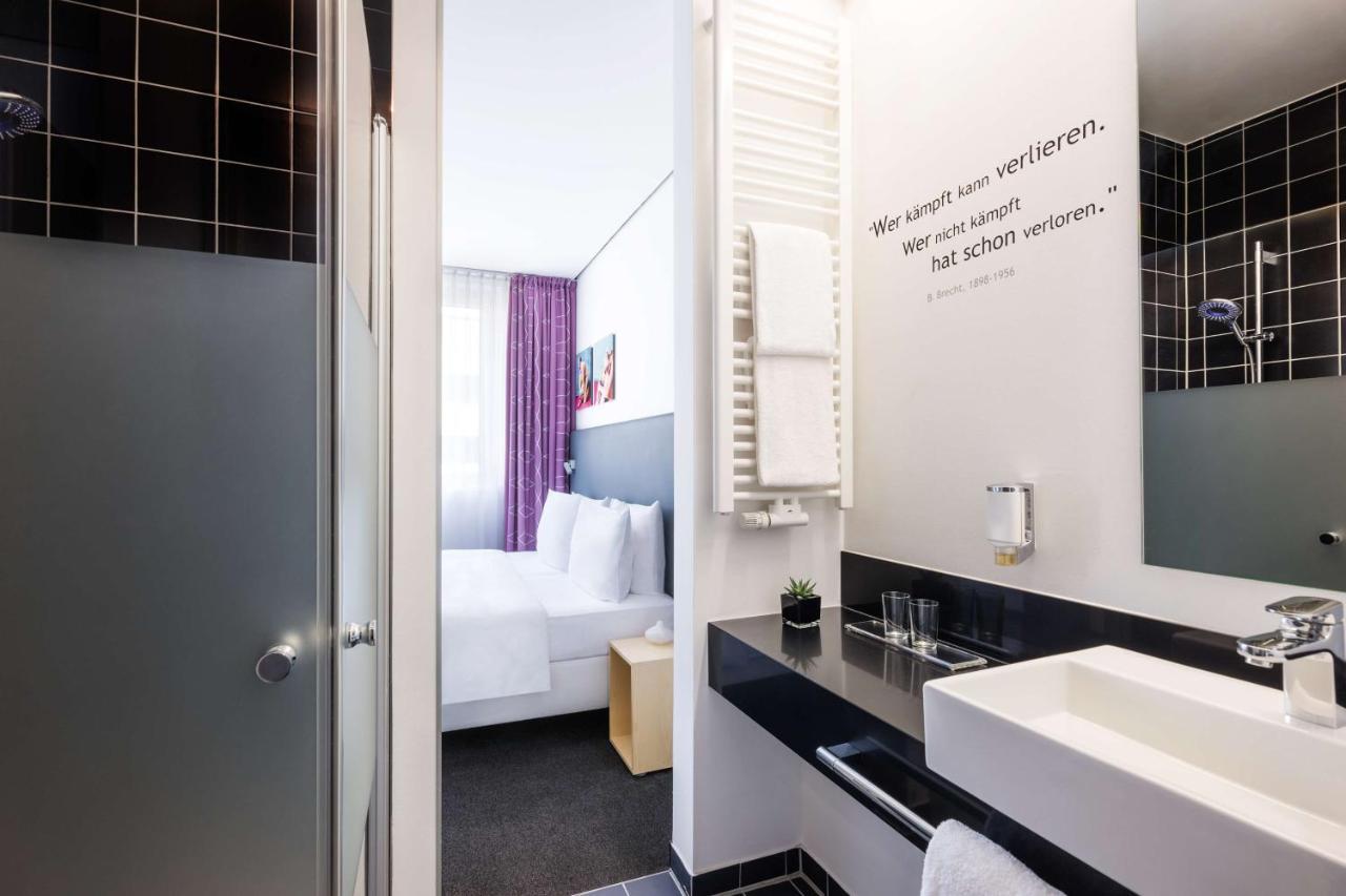 Lindner Hotel Frankfurt Sportpark, Part Of Jdv By Hyatt Frankfurt am Main Bagian luar foto